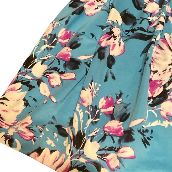 Roz & Ali Blue and White Fit and Flare Dress for Prom or Wedding - Picture 3 of 6